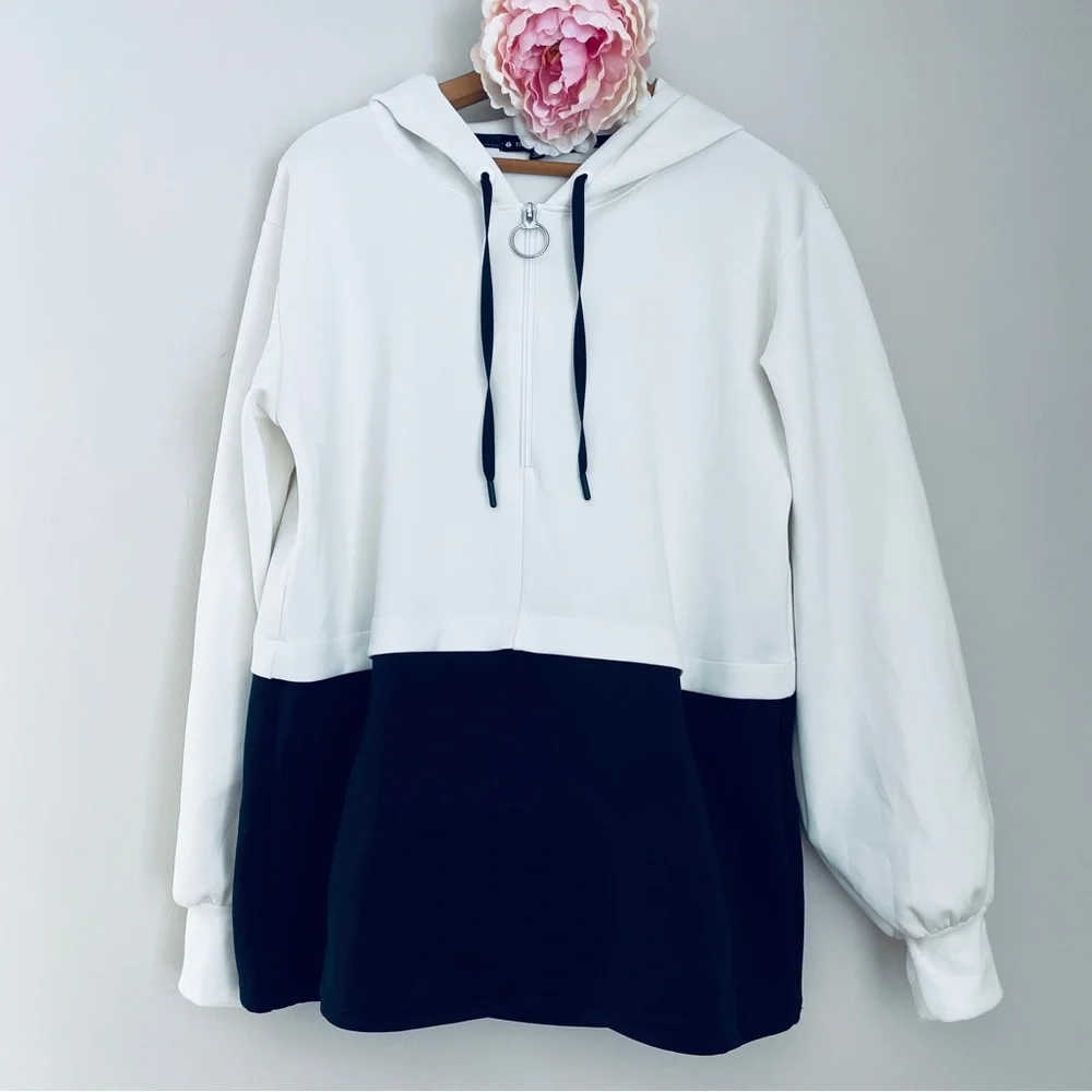 Thrive Société White Black Ring Pull Hoodie T31J612 Medium